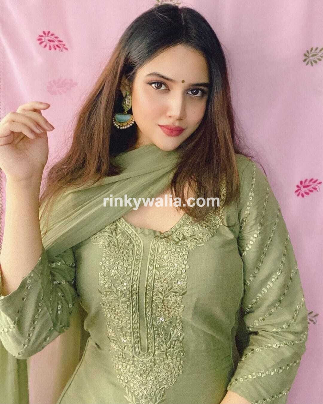 Independent Call Girls in Bandra